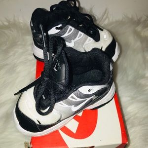 NIKE Little Air Max Plus Toddler Sneakers